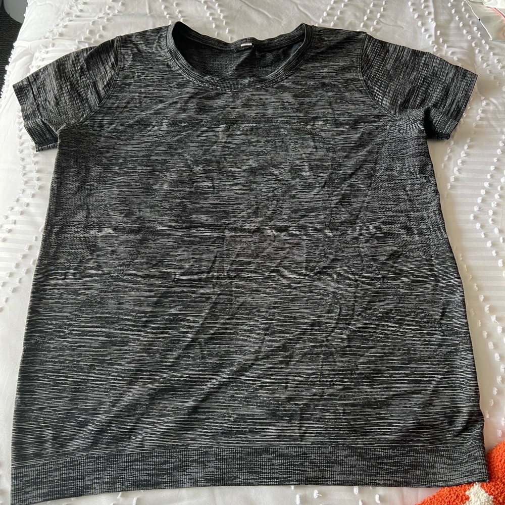 Lululemon Swiftly Tec
